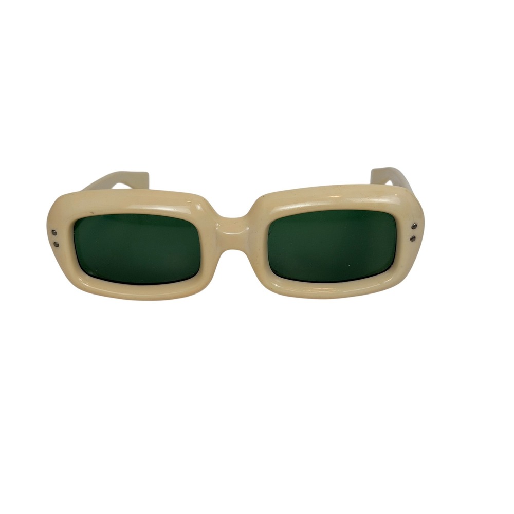 Vintage Style Rectangle Sunglasses Cream Off White Beige Green Lens Retro Mod